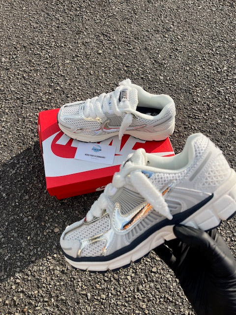 VOMERO 5 | METALLIC GREY