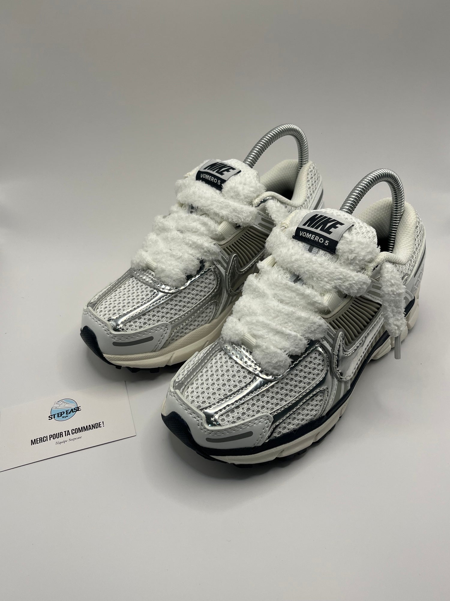 VOMERO 5 | METALLIC GREY